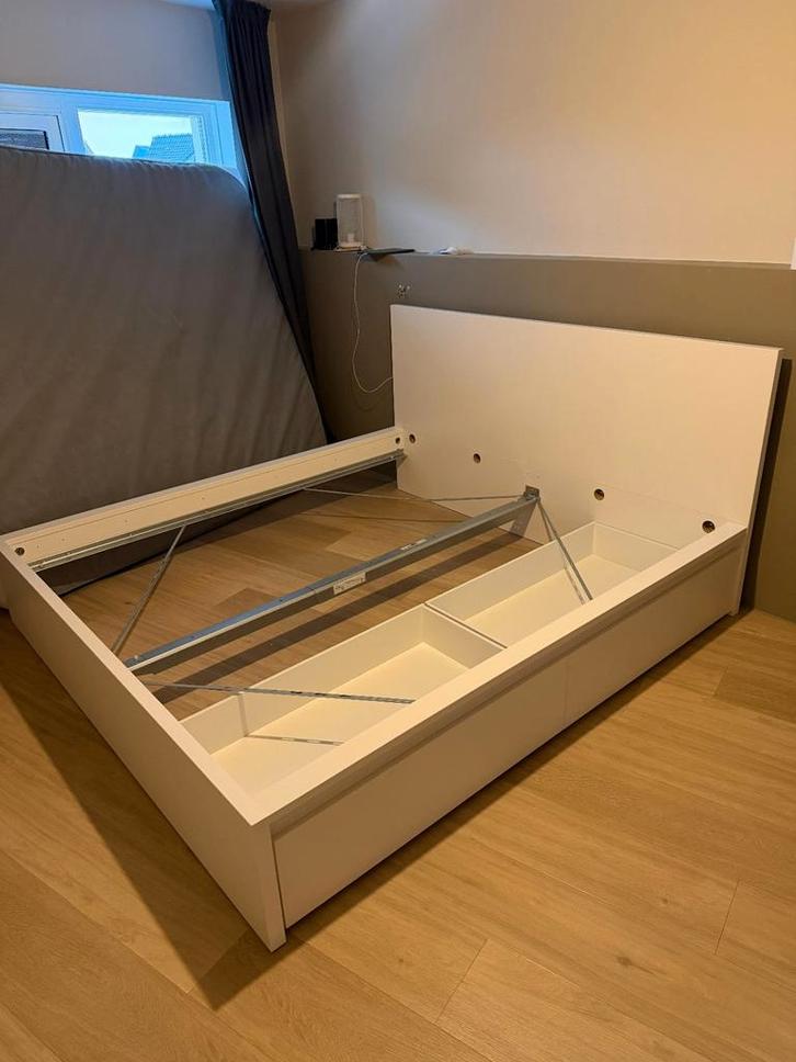 Ikea Malm wit bed 180x200 + opbergbakken, Huis en Inrichting, Slaapkamer | Bedden, Gebruikt, Tweepersoons, 180 cm, 200 cm, Hout