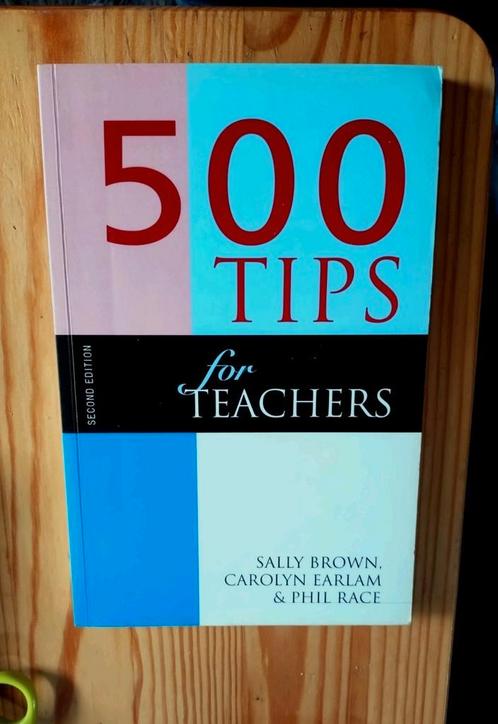 Boek. 500 Tips for Teachers ( Sally Brown Carlyn Earlam, Boeken, Studieboeken en Cursussen, Gelezen, Ophalen of Verzenden