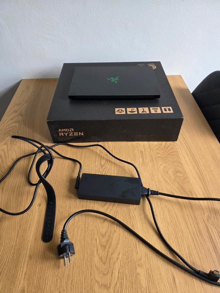 Razer Blade 14 (Ryzen 9, RTX 3080 Ti), Computers en Software, Windows Laptops, Gebruikt, 14 inch, SSD, 4 Ghz of meer, 16 GB, Qwerty