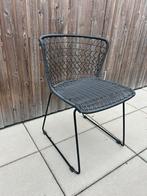Zwarte eetkamer stoelen (2 stuks) met metalen frame, Huis en Inrichting, Stoelen, Ophalen, Gebruikt, Twee, Zwart