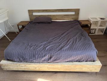 bedframe + nachtkastjes
