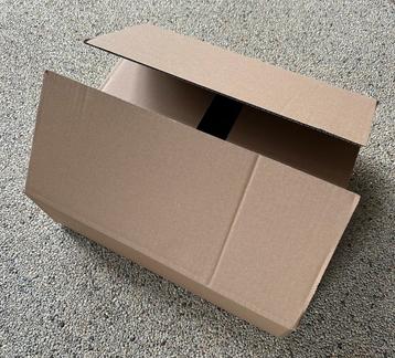 Verzenddoosjes 35x30x10 (per 40 stuks). beschikbaar voor biedingen