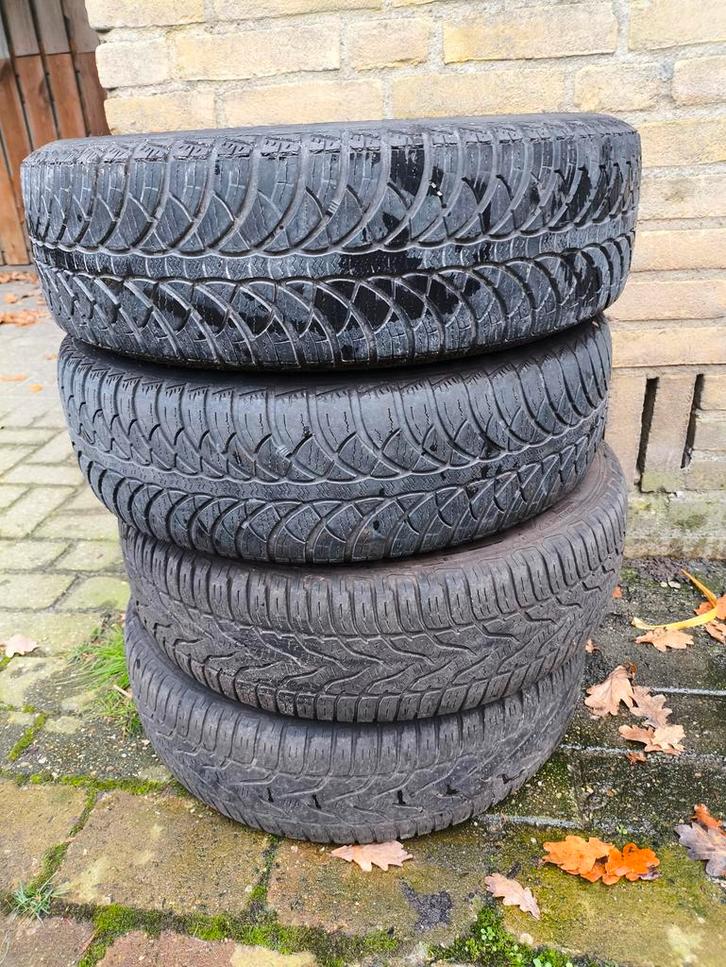 4 x winterbanden baum Citroen C1/ Peugeot 107 6mm met velg, Auto diversen, Autosport-onderdelen, Zo goed als nieuw, Ophalen of Verzenden
