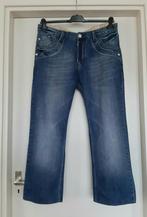 Heren jeans met rechte pijpen maat 50-52. Gratis sneakers., Ophalen of Verzenden, Zo goed als nieuw, Blauw, Overige jeansmaten