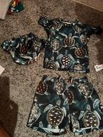 MOLO zwembroek & shirt & pet maat 98/104 ZGAN, Kinderen en Baby's, Maat 98, Ophalen of Verzenden, Zo goed als nieuw, Zwembroek