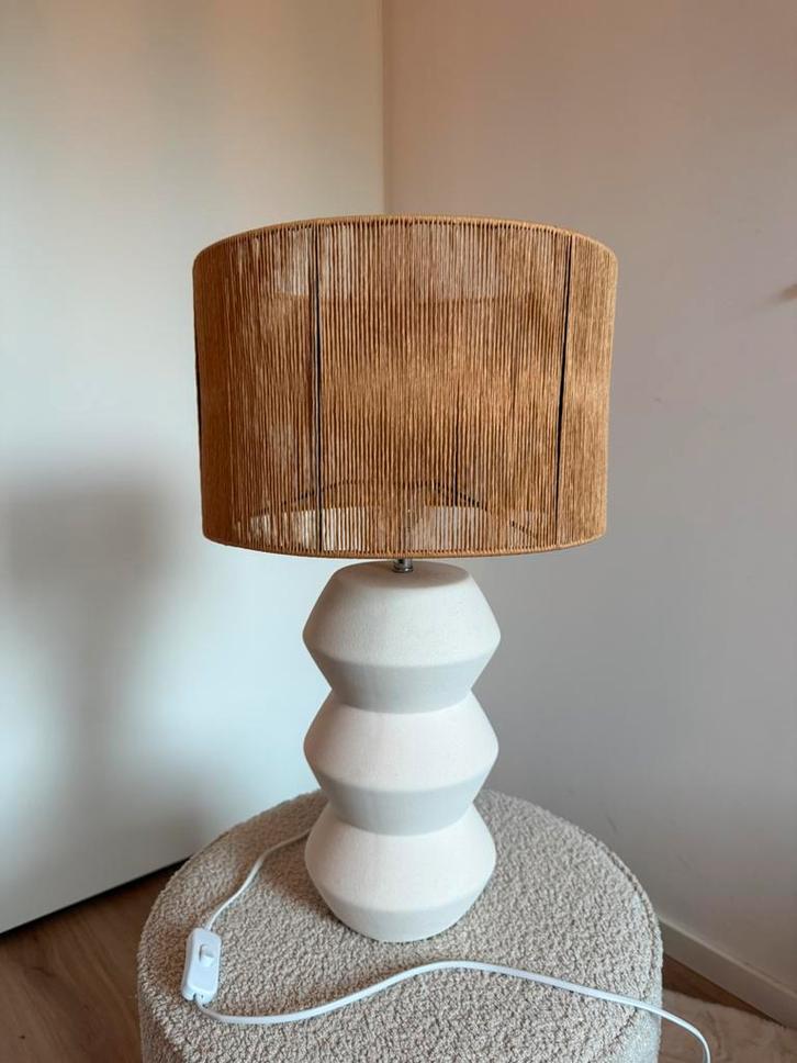 Japandi lamp crème, Huis en Inrichting, Lampen | Tafellampen, Zo goed als nieuw, 50 tot 75 cm, Overige materialen, Ophalen