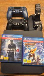 Playstation 4 (PS4) inc 2 controlles, 2 games en duo charger, 2 spelers, Ophalen of Verzenden, Zo goed als nieuw