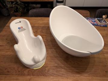 Babybad merk Puck en babybadwieg beschikbaar voor biedingen