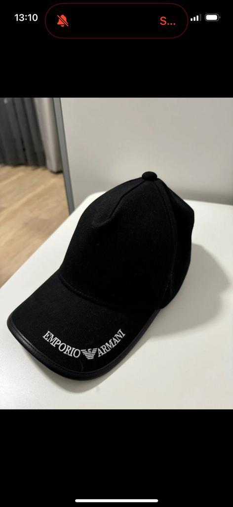 Emporio Armani, Kleding | Heren, Hoeden en Petten, Zo goed als nieuw, One size fits all, Verzenden