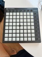 Novation launchpad, Muziek en Instrumenten, Midi-apparatuur, Ophalen, Zo goed als nieuw