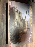 Nieuwe RFM M4A3E8 Sherman Easy Eight Tank Model 1:35, Hobby en Vrije tijd, Modelbouw | Auto's en Voertuigen, Overige merken, Tank