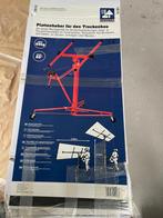 Gipsplaten lift, rood. Merk Haromac., Ophalen, Zo goed als nieuw