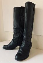 Mooie hoge leren laarzen. Maat 40., Kleding | Dames, Schoenen, Hoge laarzen, Zwart, Ophalen of Verzenden, Invito