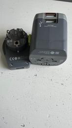 SKROSS World Travel Adapter, Ophalen of Verzenden, Zo goed als nieuw