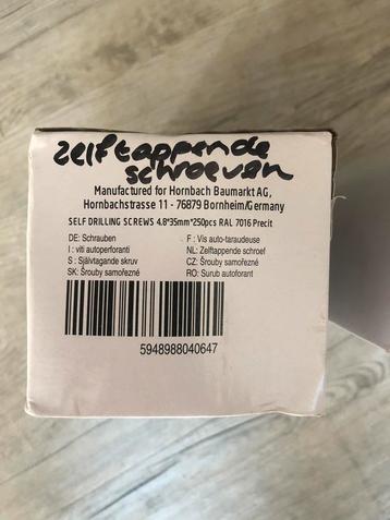 Zelftappende schroeven Precit Hornbach nieuw in verpakking  beschikbaar voor biedingen