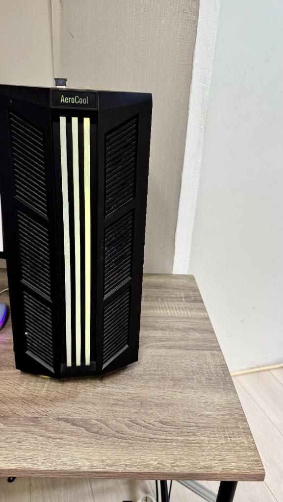 Gaming PC – Ryzen 5 + RX 580, Spelcomputers en Games, Games | Pc, Zo goed als nieuw, Overige genres, 1 speler, Vanaf 7 jaar, Eén computer