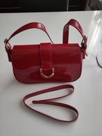 Mooie lak tas met 2x afneembare schouderbandjes, Ophalen of Verzenden, Zo goed als nieuw, Rood, Handtas