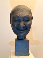 Lachend gezicht buste - Churchill of Oyama?, Ophalen