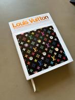 Louis vuitton koffietafel boek, a passion for creation lv, Ophalen of Verzenden, Zo goed als nieuw, Mode algemeen