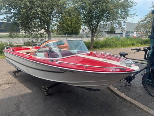 schweizer saphir 1 1B, Watersport en Boten, Speedboten, Zo goed als nieuw, 6 meter of meer, Diesel, 200 pk of meer, Polyester