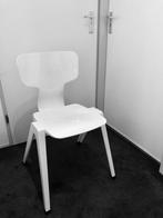 Stoel - Ahrend van Ineke Hans. Teab.  Leuning met barstjes, Huis en Inrichting, Ophalen, Gebruikt, Wit, Eén