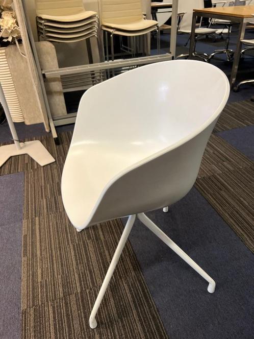 HAY AAC20 eettafelstoel/ kantinestoel, 100 euro/stuk, 9stuks, Huis en Inrichting, Stoelen, Gebruikt, Vijf, Zes of meer stoelen