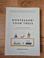 Boek van Simone Davies - Montessori voor thuis, nette staat, Gelezen, Simone Davies, Ophalen of Verzenden, Opvoeding tot 6 jaar