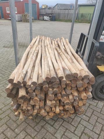 Kastanje palen 210 cm diameter 5/7 boompalen paal  beschikbaar voor biedingen