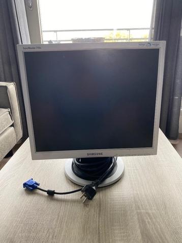 Samsung SyncMaster 710x computer monitor 