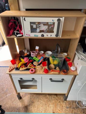 Kinder und Babys beschikbaar voor biedingen