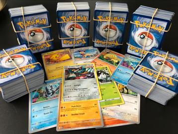 100 pokemonkaarten voor €10,- beschikbaar voor biedingen