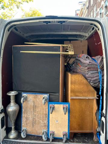Verhuizen en transport beschikbaar voor biedingen