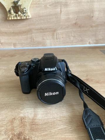 Nikon coolpix P500. digitale compact camera + oplader. €115 beschikbaar voor biedingen