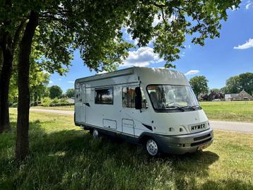 Mooie Hymer Classic B 584, bj 2003, Maxxfan, Zonnepanelen beschikbaar voor biedingen