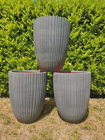 50% korting Capi Europe Vaas elegant laag Tube NL 46x58  beschikbaar voor biedingen