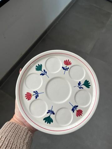 Boerenbont Eierdopjes Bord beschikbaar voor biedingen