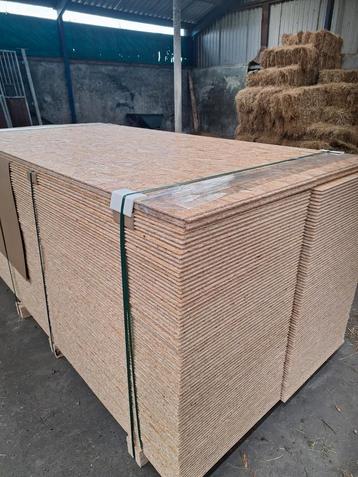 Osb 12 mm platen a € 9.99 per stuk beschikbaar voor biedingen