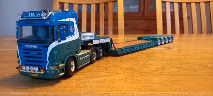 WSI COLLECTIBLES Rens de Bruyn Scania Highline 6x4 1:50, Hobby en Vrije tijd, Modelauto's | 1:50, Zo goed als nieuw, Bus of Vrachtwagen