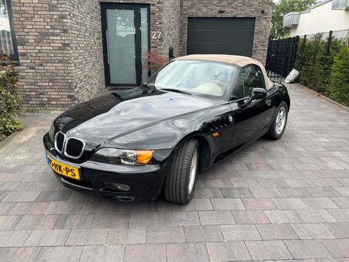 BMW Z3 1.9 Roadster AUT 1997 Zwart Cabrio, Auto's, BMW, Particulier, Z3, Benzine, Cabriolet, Automaat, Geïmporteerd, Zwart, Achterwielaandrijving