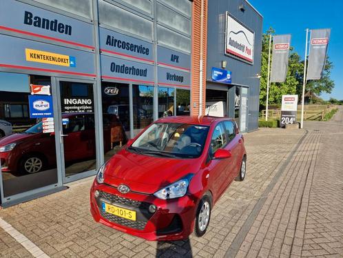 Hyundai i10 1.0i 66pk 2018 Rood SLECHTS 20680KM!! NAP, Auto's, Hyundai, Bedrijf, i10, ABS, Airbags, Airconditioning, Bluetooth
