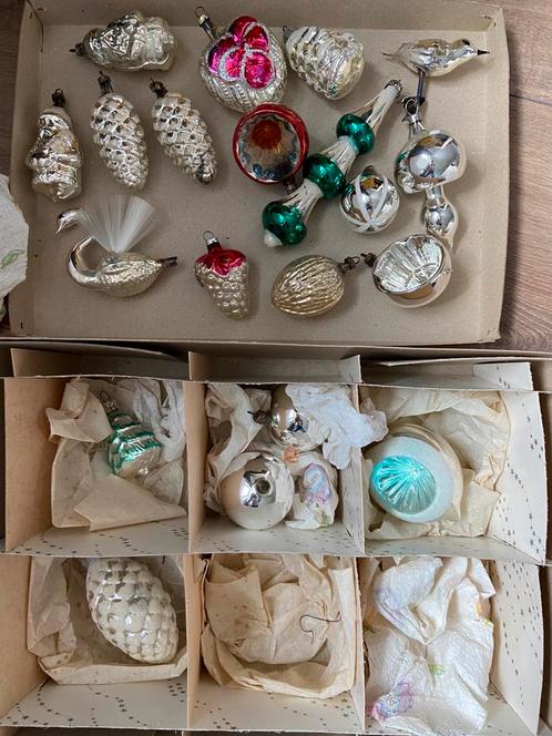 Doos met 20 antieke oude kerstballen vormen kerst vintage, Diversen, Kerst, Gebruikt, Ophalen of Verzenden