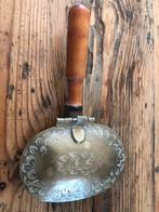 Antieke Messing ‘butler’ asbak met houten handvat, Antiek en Kunst, Verzenden