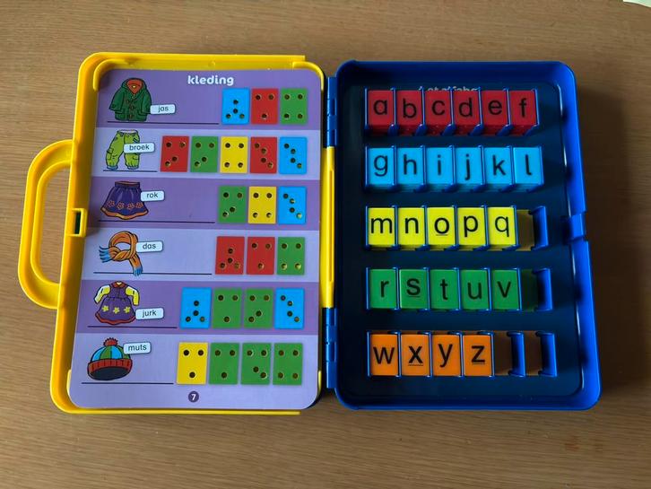 ‘Ik leer lezen’ van JUMBO in handige en stevige koffer, Kinderen en Baby's, Speelgoed | Educatief en Creatief, Zo goed als nieuw