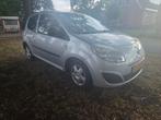 Renault Twingo 1.1 2008 Grijs, Auto's, Renault, Voorwielaandrijving, Twingo, 4 cilinders, Origineel Nederlands