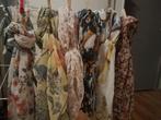 Diverse dames shawls.  5 voor €10,00!! Per stuk €3,00, Kleding | Dames, Onbekend, Ophalen of Verzenden, Zo goed als nieuw