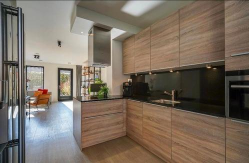 Keuken met inbouwapparatuur zeer goede staat, Huis en Inrichting, Keuken | Complete keukens, Gebruikt, Hoekkeuken, Graniet of Steen