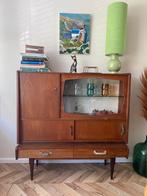 Mid-century Highboard Vintage Vitrinekast, Huis en Inrichting, Kasten | Dressoirs, Ophalen, Gebruikt, Glas, 100 tot 150 cm