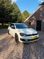 Volkswagen Golf 7 1.2 TSI 2014 | Nieuwe distributie, Auto's, Voorwielaandrijving, Zwart, 4 cilinders, 610 kg
