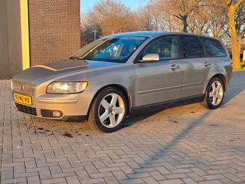 Volvo V50 2.4 170PK 2004 Grijs beschikbaar voor biedingen