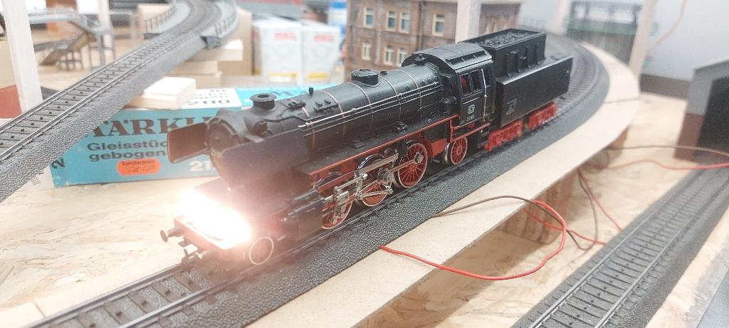 Märklin DB Br 23 105 Stoomlocomotief m. MM2 digitaal decoder, Hobby en Vrije tijd, Modeltreinen | H0, Wisselstroom, Gebruikt, Locomotief